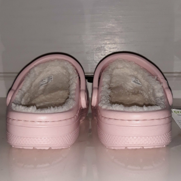 Pink fleece lined Crocs - Picture 3 of 4